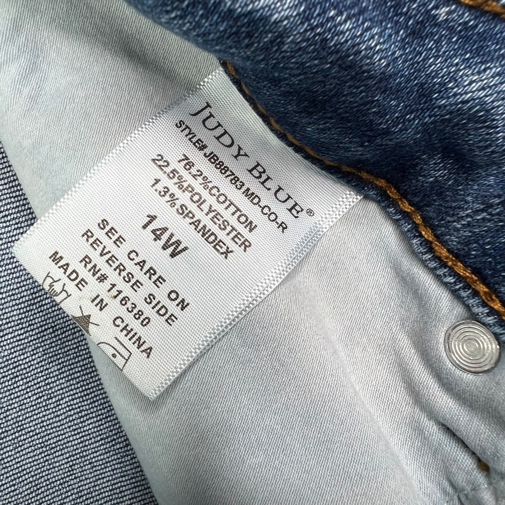 Judy Blue Flare Jeans Womens 14W Medium Wash Blue Stretch Embroidered Pockets - Picture 12 of 13